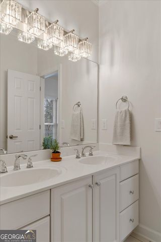 565 Kings County Court, Milton, GA 30004