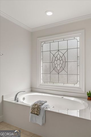 565 Kings County Court, Milton, GA 30004