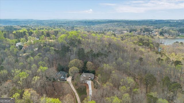 565 Kings County Court, Milton, GA 30004