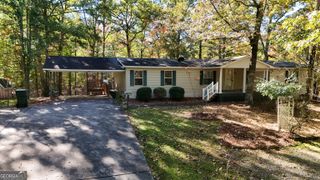 431 Paradise Valley Road, Cleveland, GA 30528
