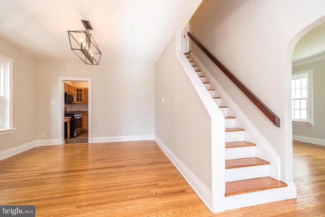 39 S NINTH ST, Quakertown, PA 18951