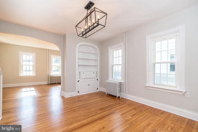 39 S NINTH ST, Quakertown, PA 18951