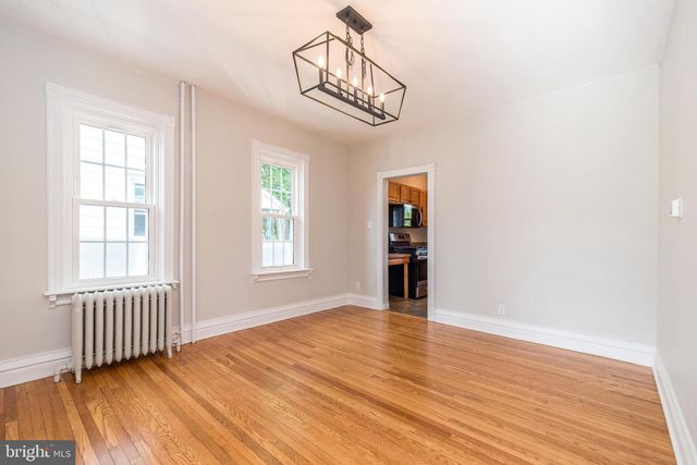 39 S NINTH ST, Quakertown, PA 18951