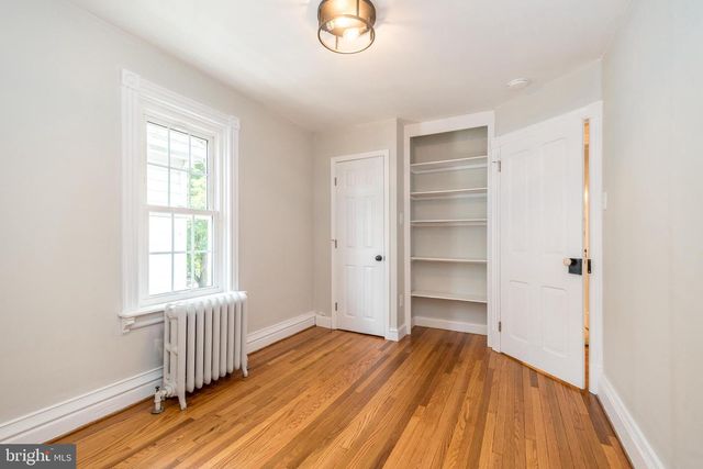 39 S NINTH ST, Quakertown, PA 18951