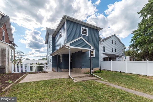 39 S NINTH ST, Quakertown, PA 18951