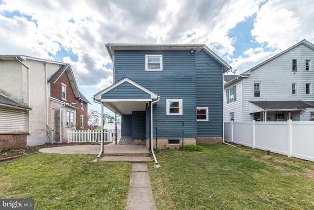 39 S NINTH ST, Quakertown, PA 18951