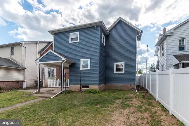 39 S NINTH ST, Quakertown, PA 18951