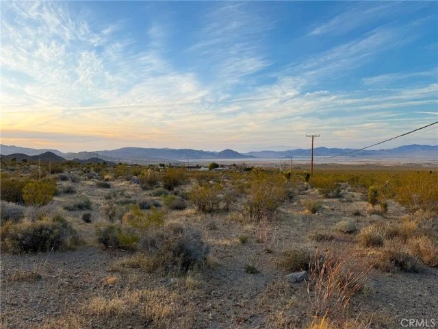 7980 Crystal Creek, Lucerne Valley, CA 92356