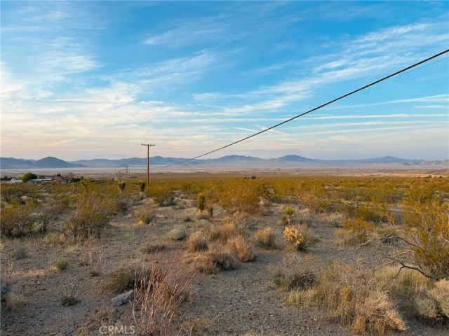 7980 Crystal Creek, Lucerne Valley, CA 92356