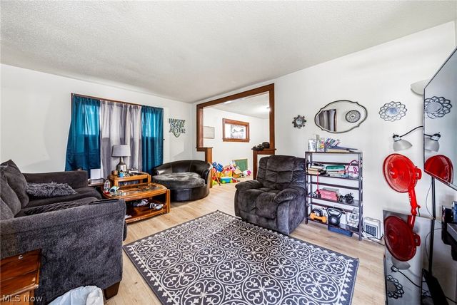 618 W 57th Street, Ashtabula, OH 44004