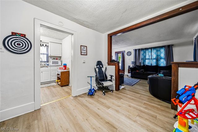 618 W 57th Street, Ashtabula, OH 44004