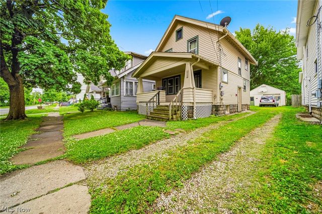 618 W 57th Street, Ashtabula, OH 44004