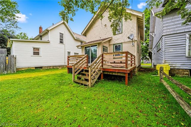 618 W 57th Street, Ashtabula, OH 44004