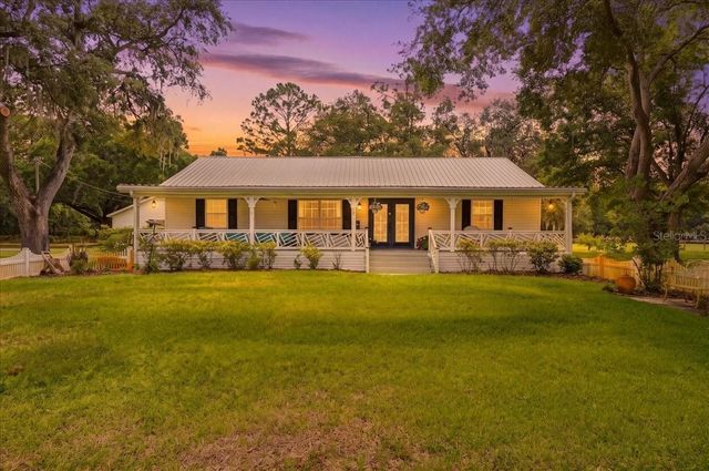 2910 FRITZKE ROAD, Dover, FL 33527