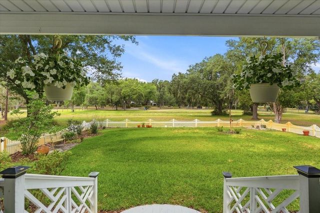 2910 FRITZKE ROAD, Dover, FL 33527