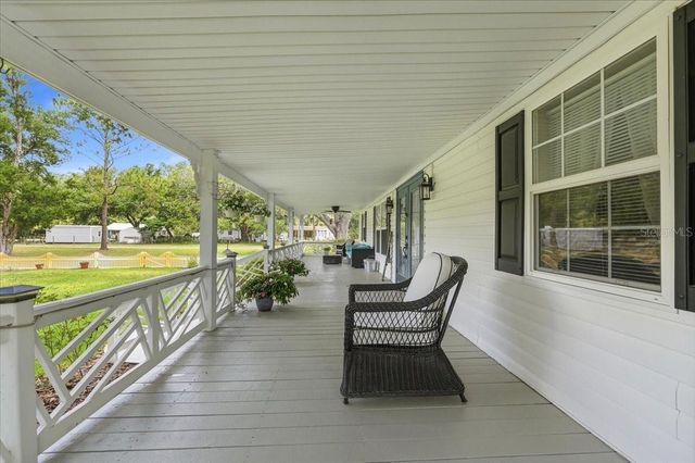 2910 FRITZKE ROAD, Dover, FL 33527