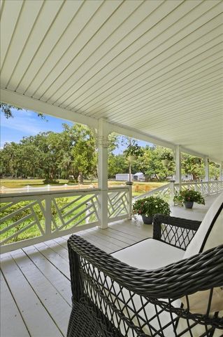 2910 FRITZKE ROAD, Dover, FL 33527