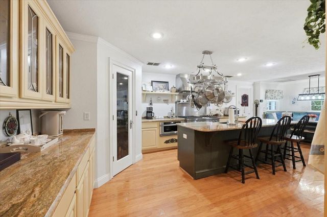 2910 FRITZKE ROAD, Dover, FL 33527