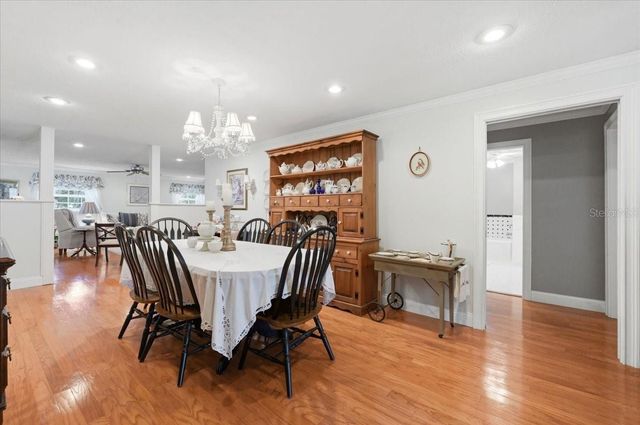 2910 FRITZKE ROAD, Dover, FL 33527