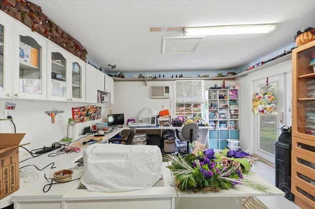 2910 FRITZKE ROAD, Dover, FL 33527