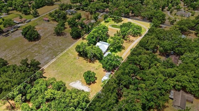 2910 FRITZKE ROAD, Dover, FL 33527
