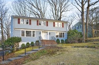 4 Tip Top Way, Berkeley Heights Twp., NJ 07922