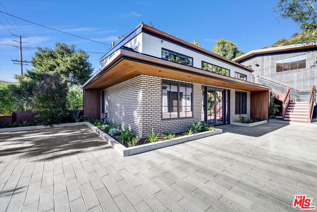 21024 Laguna Canyon Road, Laguna Beach, CA 92651 — photo 2