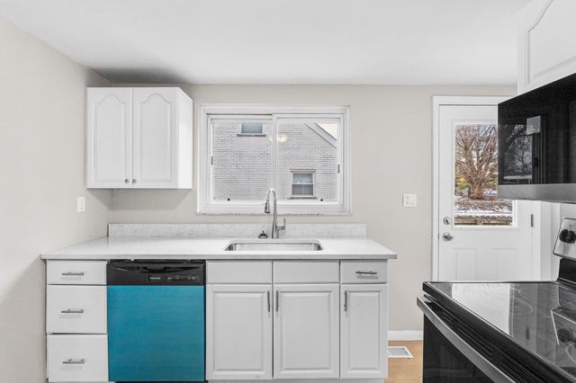 54 Miriam Drive, Florence, KY 41042