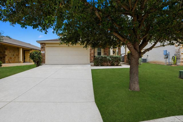 578 Briggs Dr, New Braunfels, TX 78130
