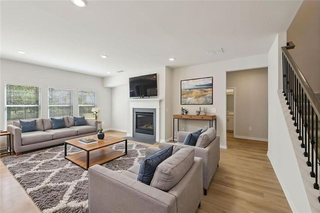 2374 Martin Spring Bend, Lawrenceville, GA 30045