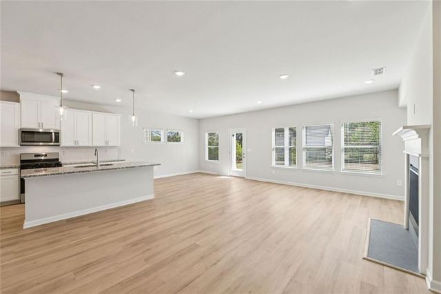 2374 Martin Spring Bend, Lawrenceville, GA 30045