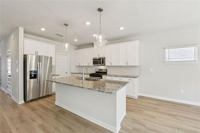 2374 Martin Spring Bend, Lawrenceville, GA 30045