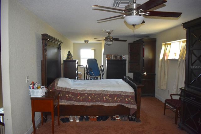 13800 COUNTY ROAD 450, Umatilla, FL 32784