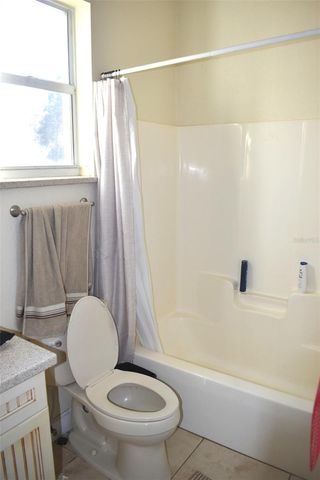 13800 COUNTY ROAD 450, Umatilla, FL 32784