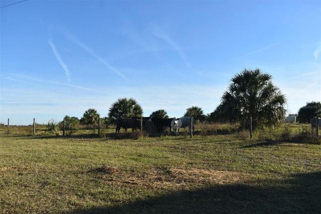 13800 COUNTY ROAD 450, Umatilla, FL 32784