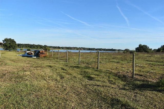 13800 COUNTY ROAD 450, Umatilla, FL 32784