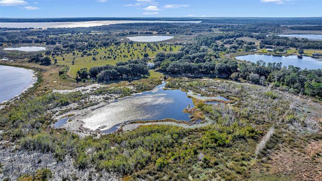 13800 COUNTY ROAD 450, Umatilla, FL 32784