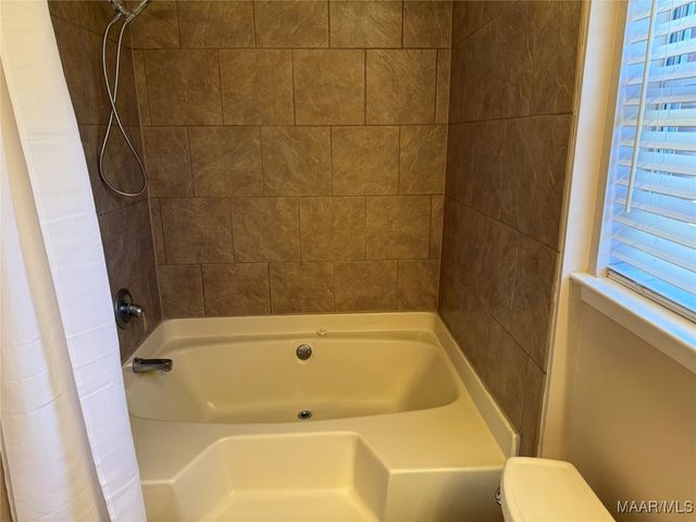 406 Saddlewood Drive, Pike Road, AL 36064