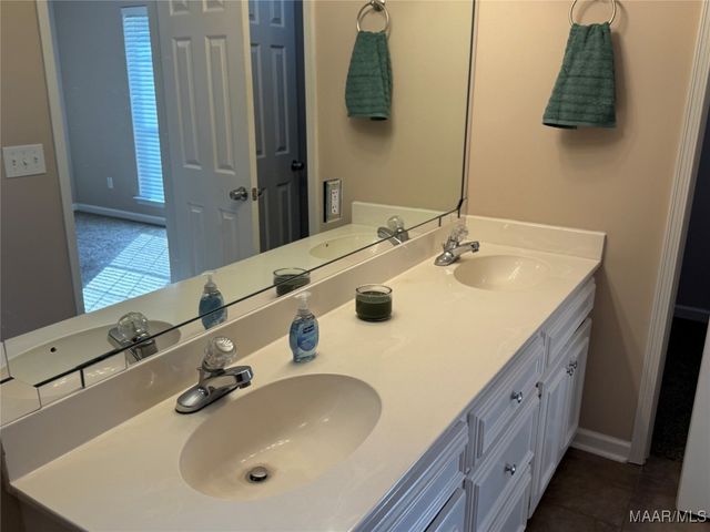 406 Saddlewood Drive, Pike Road, AL 36064