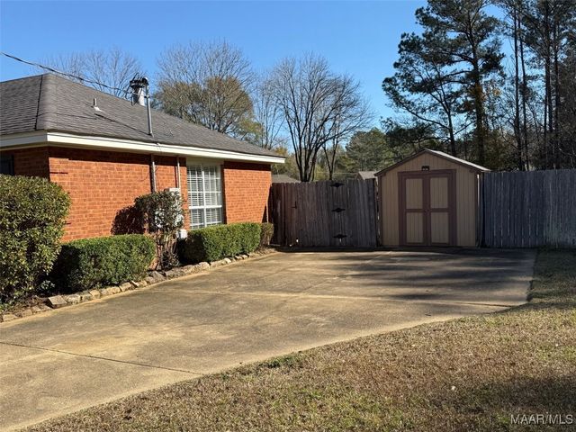 406 Saddlewood Drive, Pike Road, AL 36064