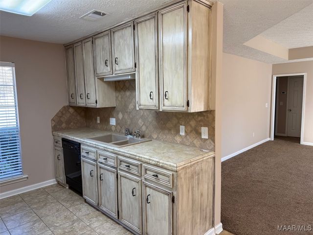 406 Saddlewood Drive, Pike Road, AL 36064