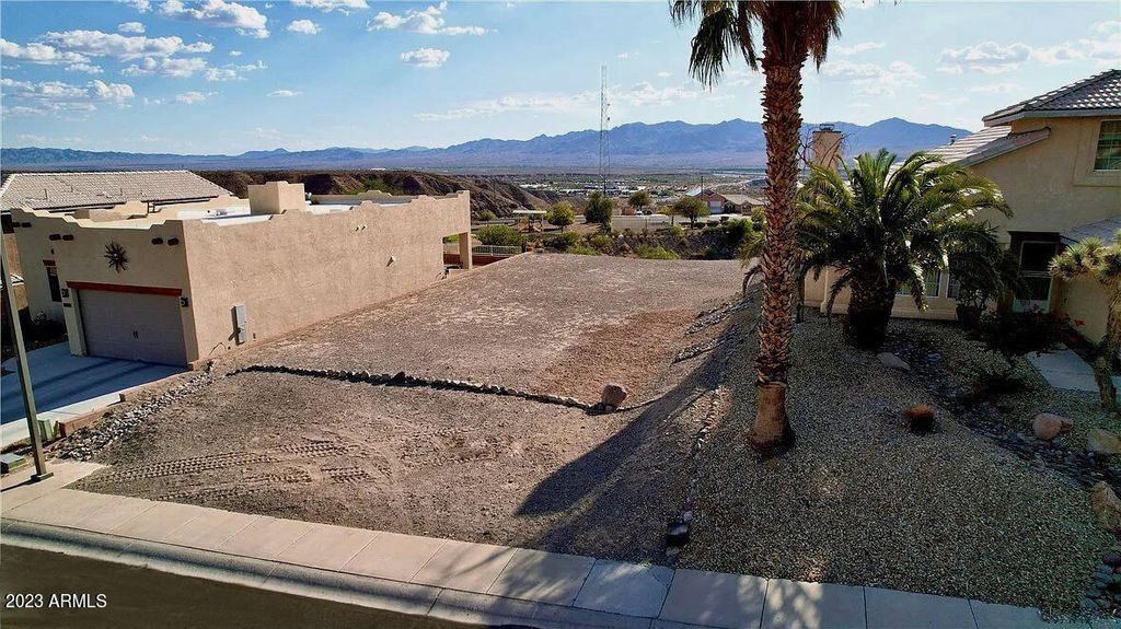 Image 1 of property listing at 3461 Beale Street 188, Bullhead City, AZ 86442