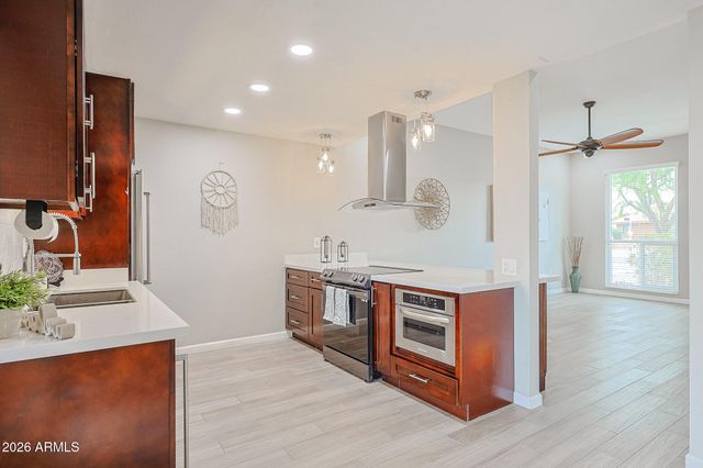 9908 W ROYAL OAK Road, Sun City, AZ 85351