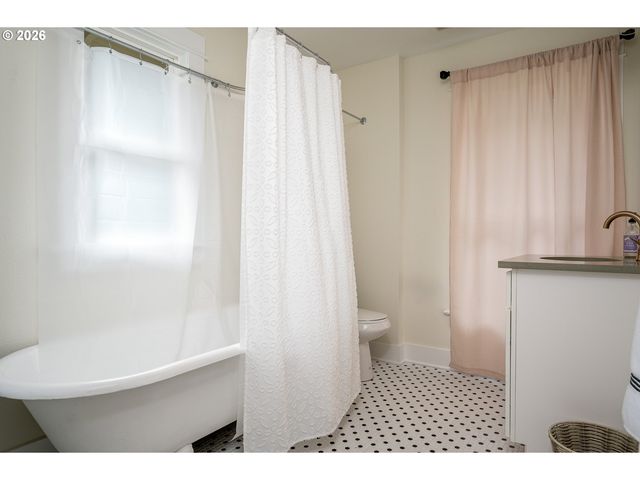 4824 Ne 8TH Ave, Portland, OR 97211