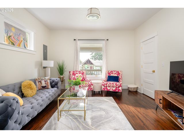 4824 Ne 8TH Ave, Portland, OR 97211