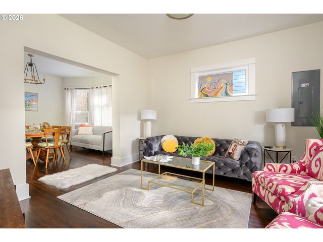 4824 Ne 8TH Ave, Portland, OR 97211