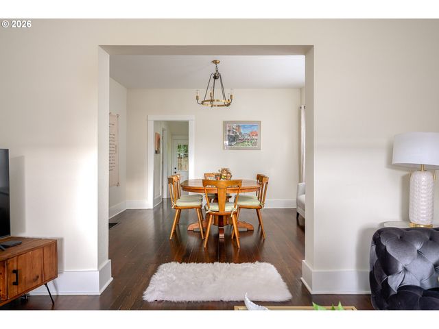 4824 Ne 8TH Ave, Portland, OR 97211