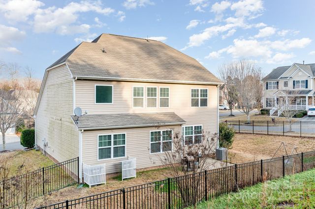 4813 Samuel Pinckney Drive, Belmont, NC 28012