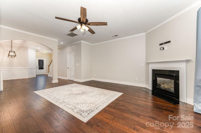 4813 Samuel Pinckney Drive, Belmont, NC 28012