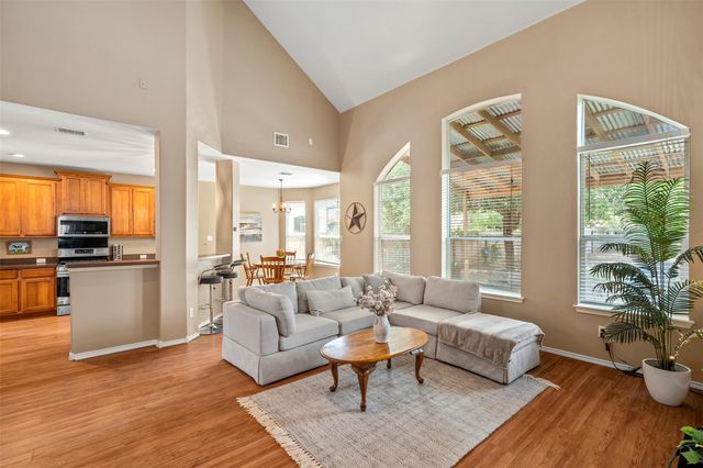 124 N Field ST, Round Rock, TX 78681